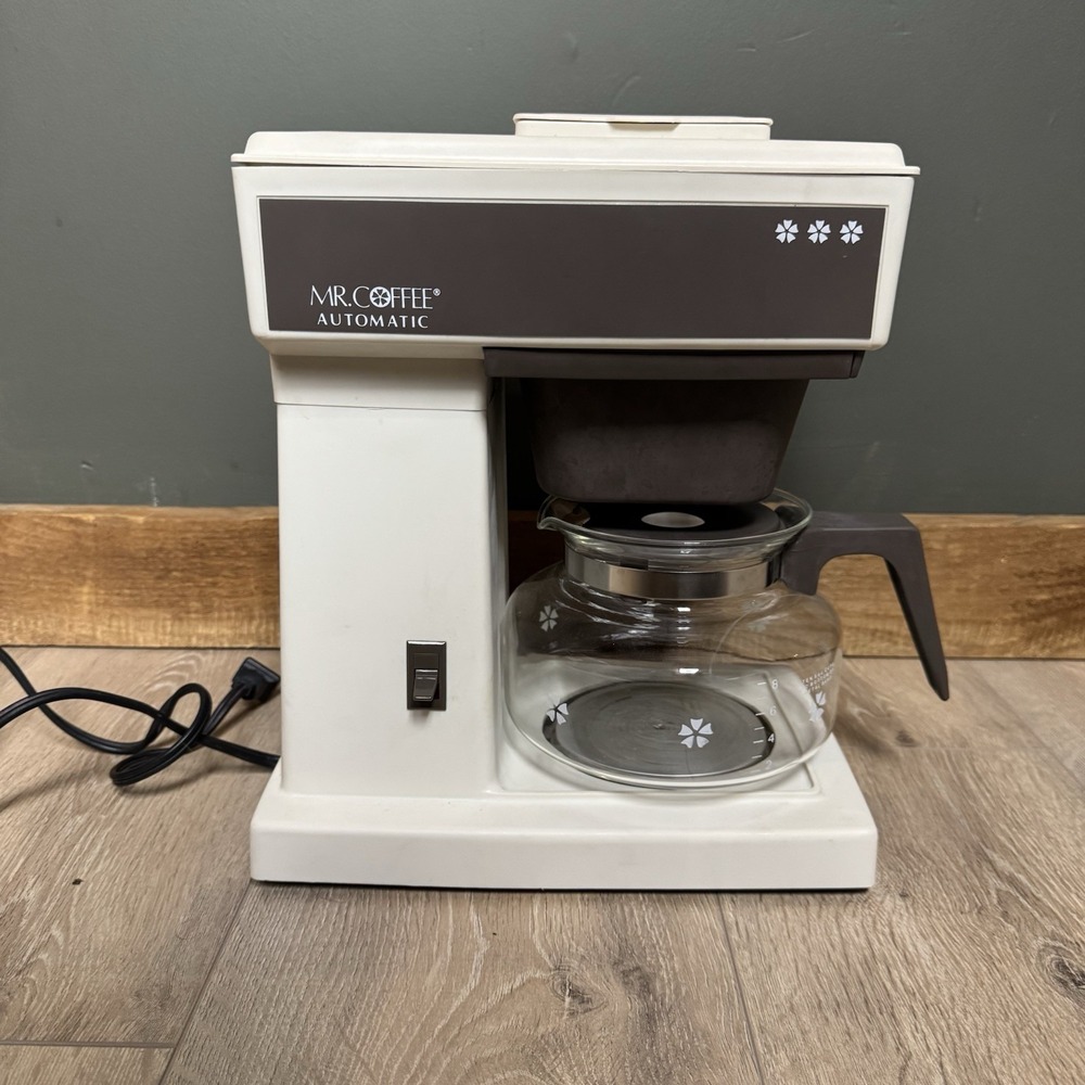 Vintage Mr Coffee 8 Cup Automatic Drip Coffee Maker Model CM-1A Retro